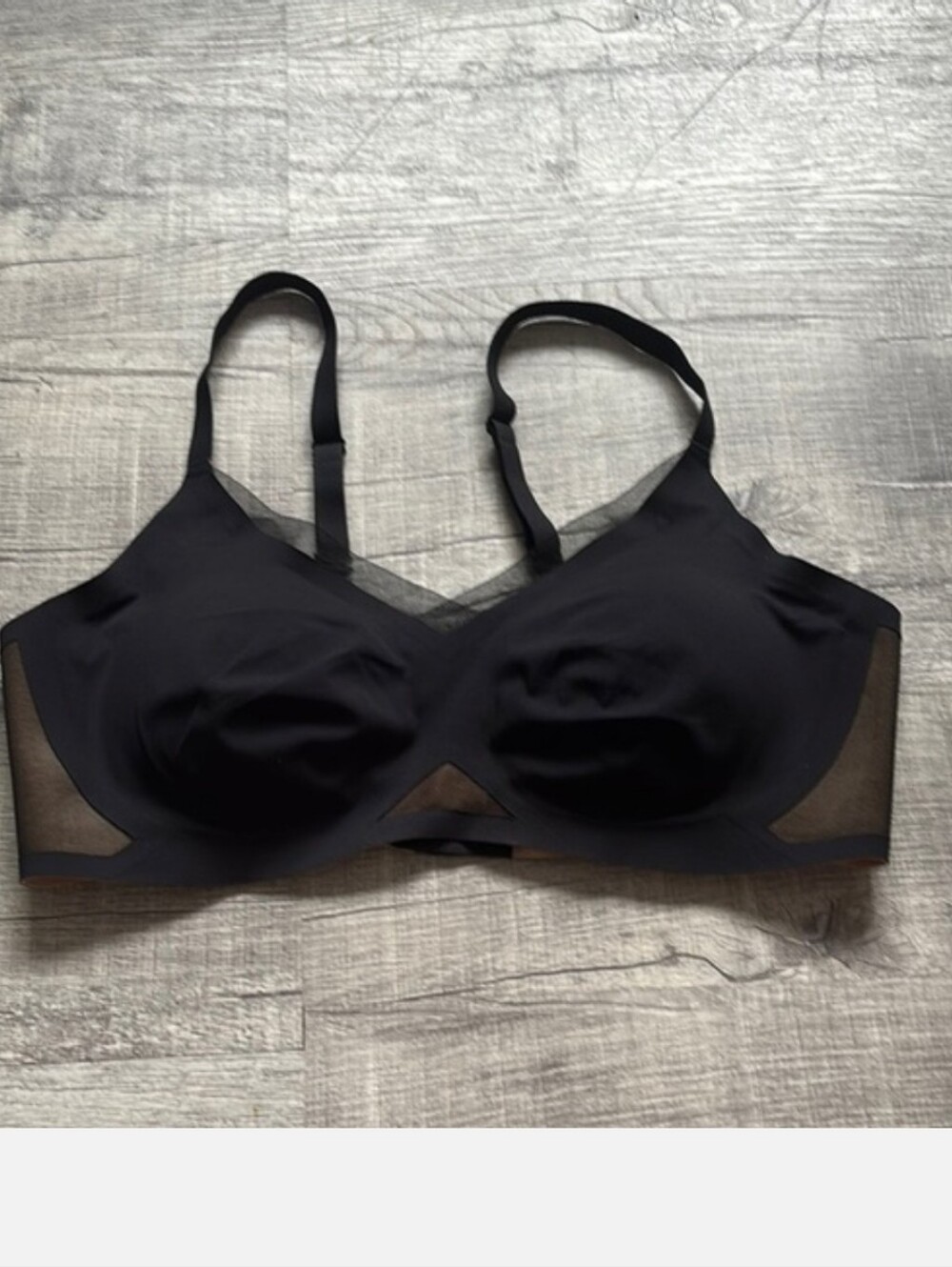 Honeylove Black Wireless Mesh-Panel Bra, Worn And Washed One Time, Large